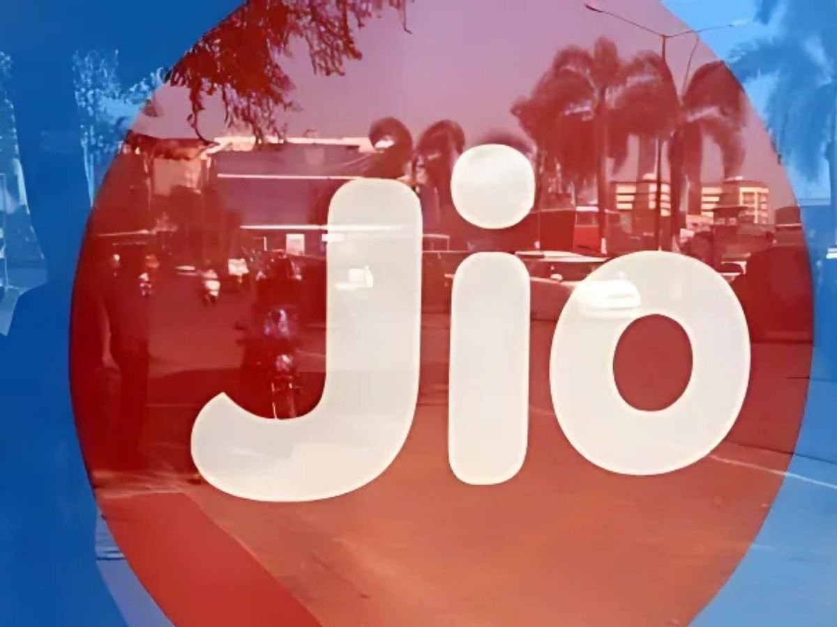 Jio Network Down In Kerala: Thousands Face Mobile, Internet And Jio Fiber Outage